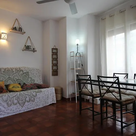 Centrico A 20m De La Playa Del Puerto Con Tv, Aire Acondicionado Y Terraza - Es-228-189 * Llanca